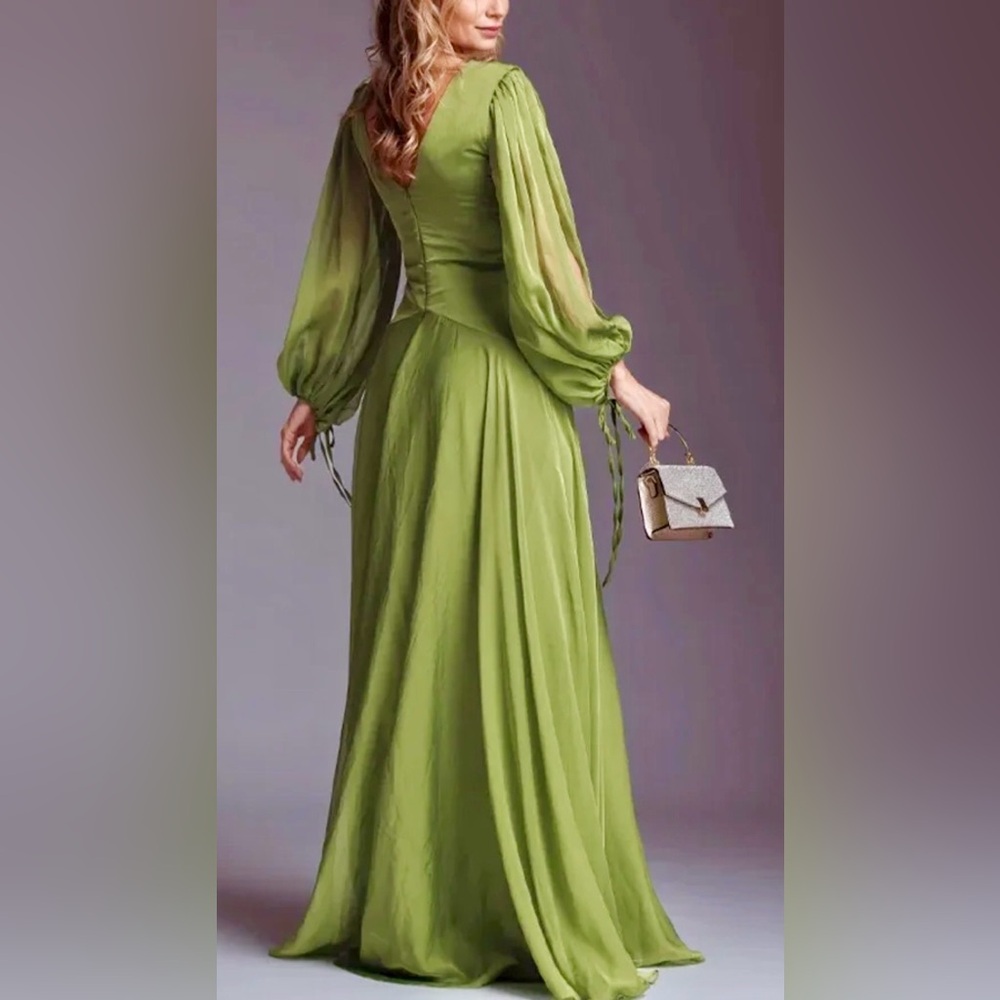 Elegant Chiffon Solid Color Long Slit Puff Sleeve Maxi Dress - Picture 2 of 14